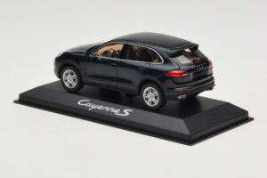 Porsche Cayenne 958 S Blue Metallic Minichamps 1:43 WAP0200060E Metal — zdjęcie 3 z 4