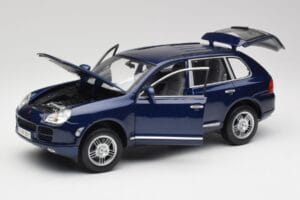 Porsche Cayenne S 9PA Dark Sea Niebieski Metaliczny Maisto 1:18 31635 Metal — zdjęcie 2 z 8