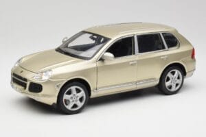 Porsche Cayenne Turbo 955 Beżowy Maisto 1:18 WAP02100113 Metal