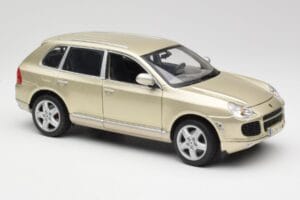 Porsche Cayenne Turbo 955 Beżowy Maisto 1:18 WAP02100113 Metal — zdjęcie 6 z 8