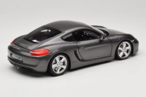 Porsche Cayman 981 S Szary Minichamps 1:18 WAP0210070D Metal — zdjęcie 3 z 8
