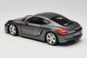 Porsche Cayman 981 S Szary Minichamps 1:18 WAP0210070D Metal — zdjęcie 7 z 8