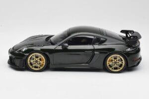 Porsche Cayman GT4 RS 982 Weissach Package Brewster Green Norev 1:18 187250 Metal — zdjęcie 4 z 8