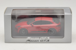 Porsche Macan 95B GTS Czerwony Minichamps 1:43 WAP0206030G Metal — zdjęcie 5 z 5