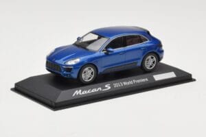 Porsche Macan 95B S Niebieski World Premiere Minichamps 1:43 WAP0201550E Metal — zdjęcie 2 z 4