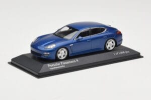Porsche Panamera 970 4S Blue Metallic Minichamps 1:43 WAP0200419 Metal — zdjęcie 2 z 3