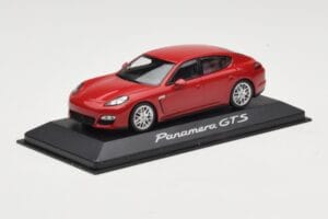 Porsche Panamera 970 GTS Czerwony Minichamps 1:43 WAP0200230C Metal — zdjęcie 2 z 4
