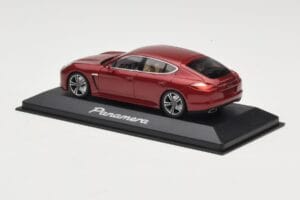 Porsche Panamera 970 Red Metallic Minichamps 1:43 WAP0200119 Metal — zdjęcie 3 z 4