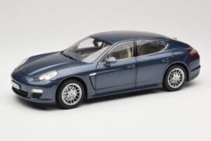 Porsche Panamera 970 S Niebieski Minichamps 1:18 WAP02100119 Metal