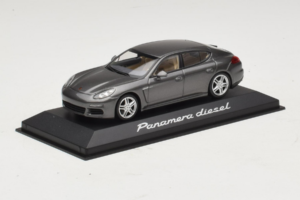 Porsche Panamera 970 Diesel Grey Metallic Minichamps 1:43 WAP0202300E Metal — zdjęcie 2 z 4