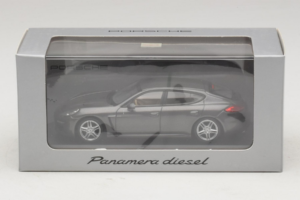 Porsche Panamera 970 Diesel Grey Metallic Minichamps 1:43 WAP0202300E Metal — zdjęcie 4 z 4