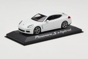 Porsche Panamera 970 S e-Hybrid Biały Minichamps 1:43 WAP0207200E Metal — zdjęcie 2 z 3
