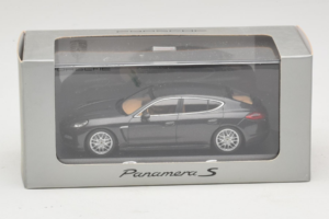 Porsche Panamera 970 S Grey Metallic Minichamps 1:43 WAP02000219 Metal — zdjęcie 4 z 4