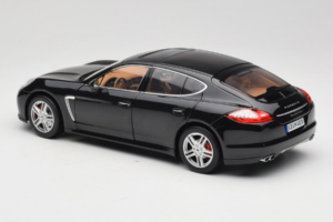 Porsche Panamera 970 Turbo Basalt Black Norev 1:18 WAP02100319 Metal — zdjęcie 7 z 8