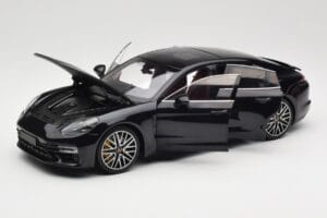 Porsche Panamera 971 Turbo S Niebieski Metallic Minichamps 1:18 113061075 Metal — zdjęcie 2 z 8