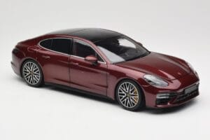 Porsche Panamera 971 Turbo S Czerwony Metallic Minichamps 1:18 113061077 Metal — zdjęcie 6 z 8