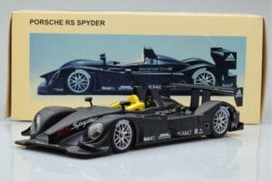Porsche RS Spyder LMP2 24 Hours of Le Mans 2007 AUTOart 1:18 80773 Metal — zdjęcie 8 z 8