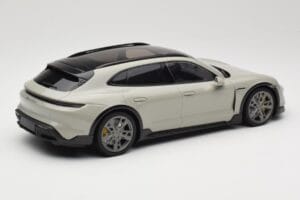 Porsche Taycan Cross Turismo Turbo S Chalk Grey Minichamps 1:18 155069302 Metal — zdjęcie 2 z 6