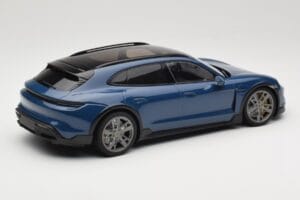 Porsche Taycan J1 Turbo S Cross Turismo Niebieski Minichamps 1:18 155069301 Metal — zdjęcie 2 z 6