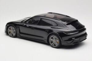 Porsche Taycan J1 Turbo S Cross Turismo Czarny Minichamps 1:18 155069300 Metal — zdjęcie 5 z 6