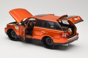 Range Rover Sport L320 Pomarańczowy Maisto 1:18 31081 Metal — zdjęcie 5 z 8