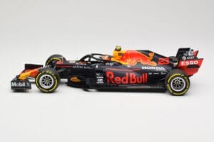 Red Bull Racing RB16 #23 A. Albon 4th Place Styrian GP 2020 Minichamps 1:18 110200223 Metal — zdjęcie 3 z 6