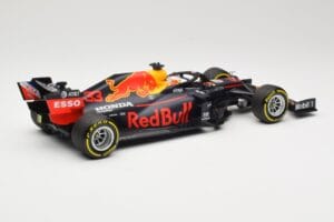 Red Bull Racing RB16 #33 M. Verstappen Winner 70th Anniversary GP 2020 Minichamps 1:18 110200533 Metal — zdjęcie 2 z 6