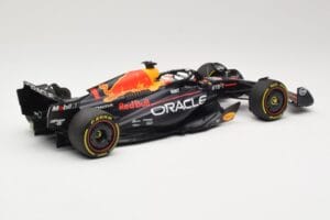 Red Bull Racing RB19 #1 M. Verstappen Winner Monaco GP 2023 Minichamps 1:18 110230701 Metal — zdjęcie 2 z 6