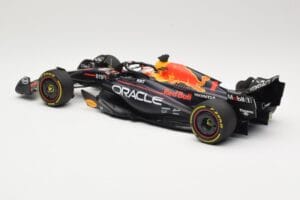 Red Bull Racing RB19 #1 M. Verstappen Winner Monaco GP 2023 Minichamps 1:18 110230701 Metal — zdjęcie 5 z 6