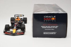 Red Bull Racing RB19 #1 M. Verstappen Winner Monaco GP 2023 Minichamps 1:18 110230701 Metal — zdjęcie 6 z 6