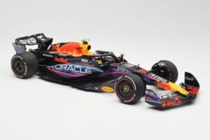 Red Bull Racing RB19 #11 S. Perez 2nd Place Miami GP 2023 Minichamps 1:18 110230511 Metal — zdjęcie 4 z 6