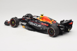 Red Bull RB19 #11 S. Perez Oracle Red Bull Racing Saudi Arabian Grand Prix Winner 2023 Minichamps 1:18 110230111 Żywica — zdjęcie 5 z 6