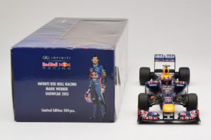 Red Bull RB9 Renault #2 M. Webber Infiniti Red Bull Racing Showcar 2013 Minichamps 1:18 110130072 Metal — zdjęcie 6 z 6