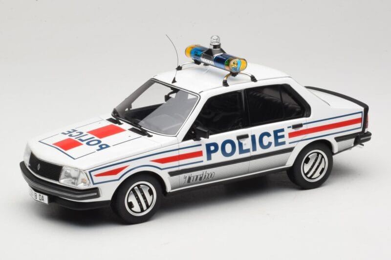 Renault 18 Turbo Police Nationale Biały Otto 1:18 OT1156 Żywica