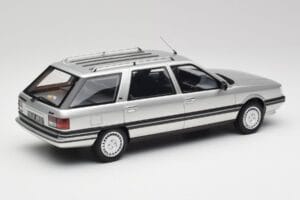 Renault 21 Nevada Srebrny Metaliczny Otto 1:18 OT479 Żywica — zdjęcie 2 z 6