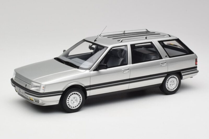 Renault 21 Nevada Srebrny Metaliczny Otto 1:18 OT479 Żywica
