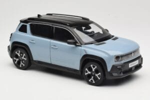 Renault 4 E-Tech Electric Cloud Blue Norev 1:18 185521 Metal — zdjęcie 6 z 8