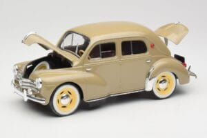 Renault 4CV Berline Gris Ardoise Solido 1:18 8059 Metal — zdjęcie 2 z 8