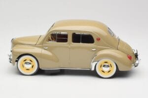 Renault 4CV Berline Gris Ardoise Solido 1:18 8059 Metal — zdjęcie 4 z 8