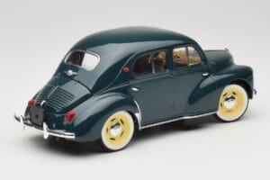 Renault 4CV Zielony Solido 1:18 8047 Metal — zdjęcie 2 z 6