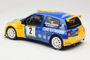 Renault Clio II S1600 #2 S. Joseph Jean / J. Boyere Barum Rally 2004 Otto 1:18 OT1152 Żywica — zdjęcie 5 z 6