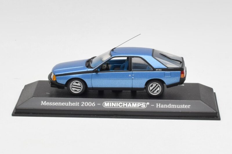 Renault Fuego Niebieski Metalik Minichamps 1:43 400113520 Metal