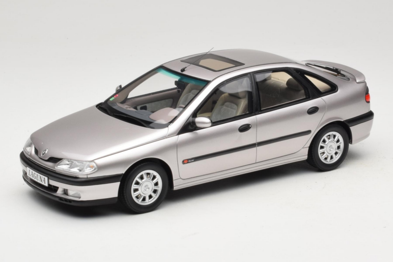 Renault Laguna V6 3.0 Baccara Opal Grey Otto 1:18 OT1185 Żywica