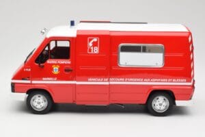 Renault Master T30 VSAB Straż Pożarna Czerwony Otto 1:18 OT1107 Żywica — zdjęcie 3 z 6