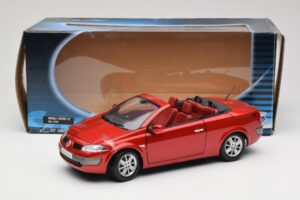 Renault Megane Mk1 CC Czerwony Solido 1:18 8152 Metal — zdjęcie 8 z 8