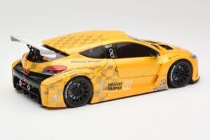 Renault Megane Trophy Showcar Żółty Eurocup Megane Trophy 2011 Norev 1:18 185109 Metal — zdjęcie 3 z 8