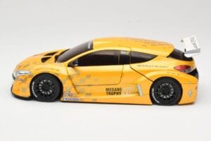 Renault Megane Trophy Showcar Żółty Eurocup Megane Trophy 2011 Norev 1:18 185109 Metal — zdjęcie 4 z 8