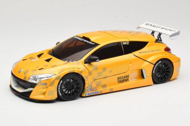 Renault Megane Trophy Showcar Żółty Eurocup Megane Trophy 2011 Norev 1:18 185109 Metal