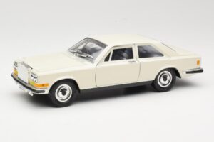 Rolls-Royce Camargue Biały Bburago 1:22 3001-M1 Metal