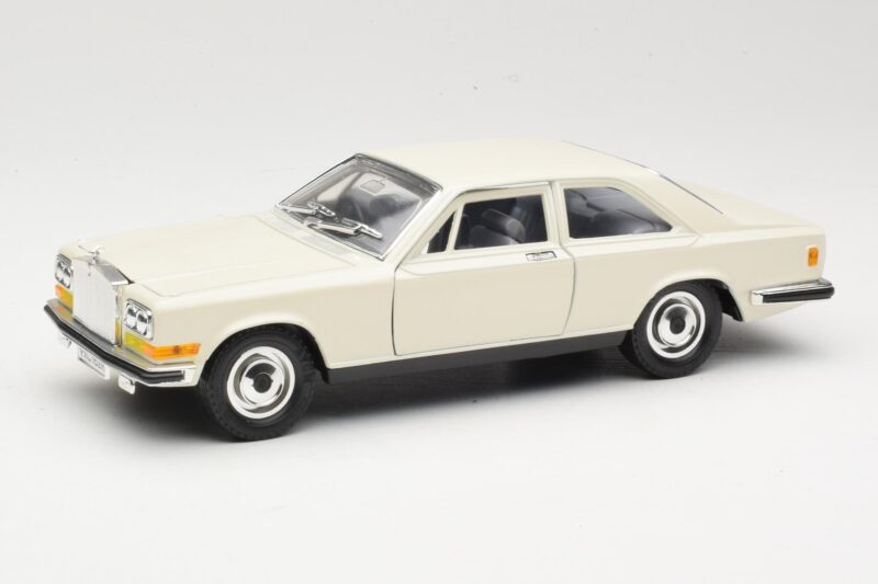 Rolls-Royce Camargue Biały Bburago 1:22 3001-M1 Metal